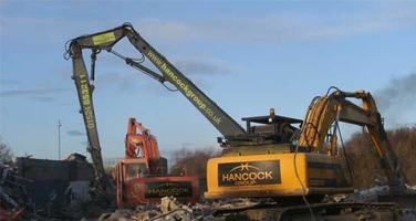 HIGH REACH EXCAVATOR HIRE