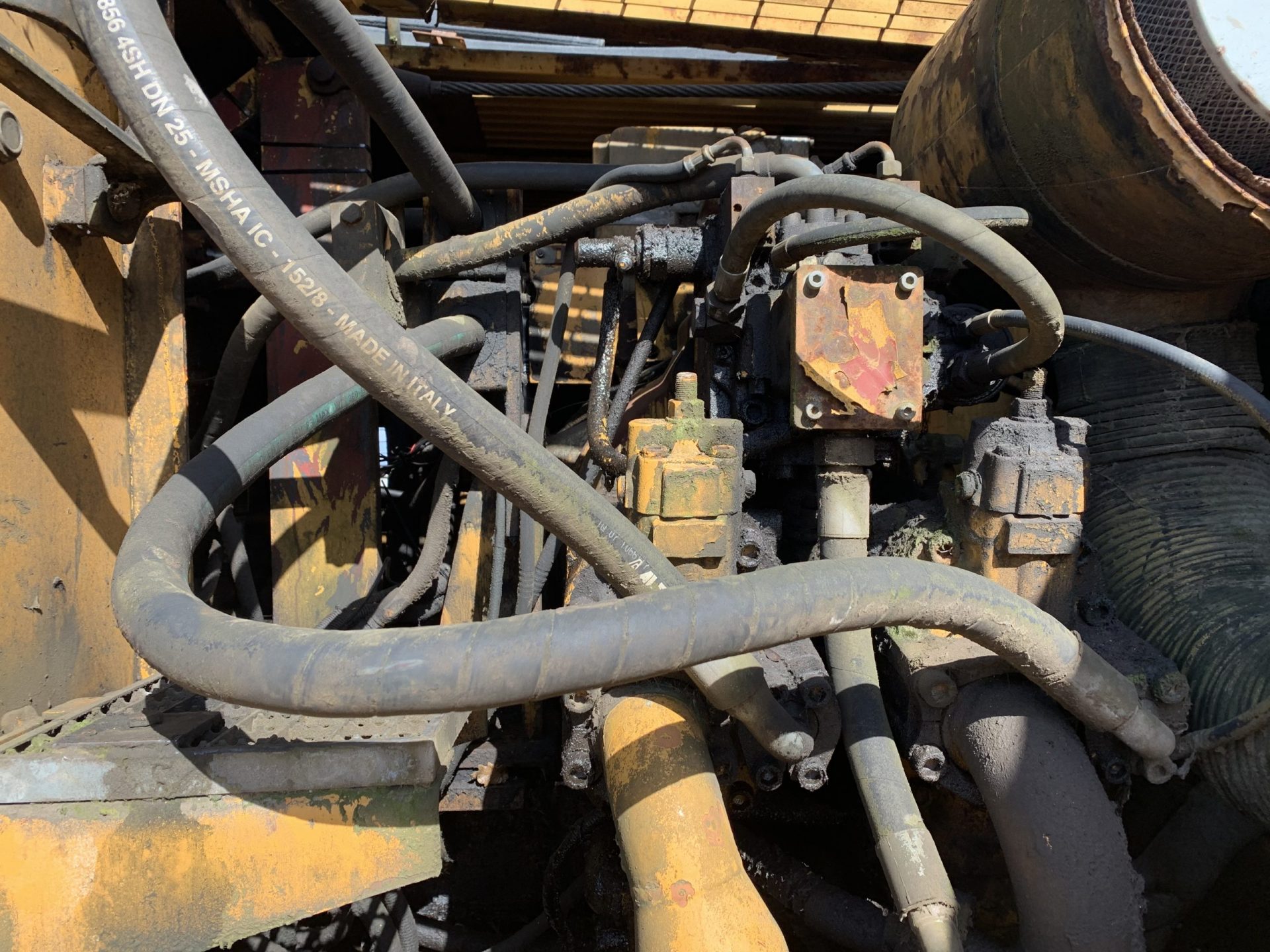 Liebherr R954 3 stage demolition arm boom digger high reach excavator - Image 7
