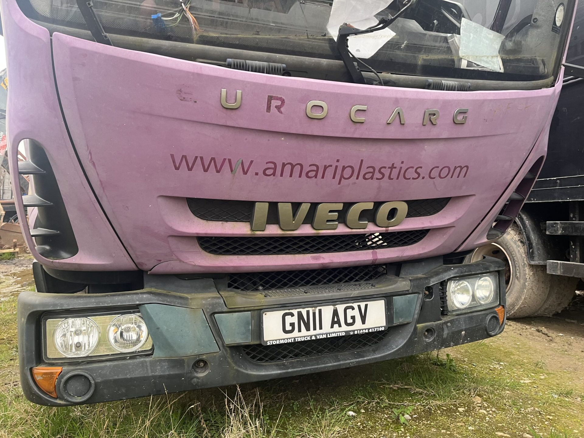 2011 IVECO EUROCARGO 75E16 WAGON FRONT GRILL