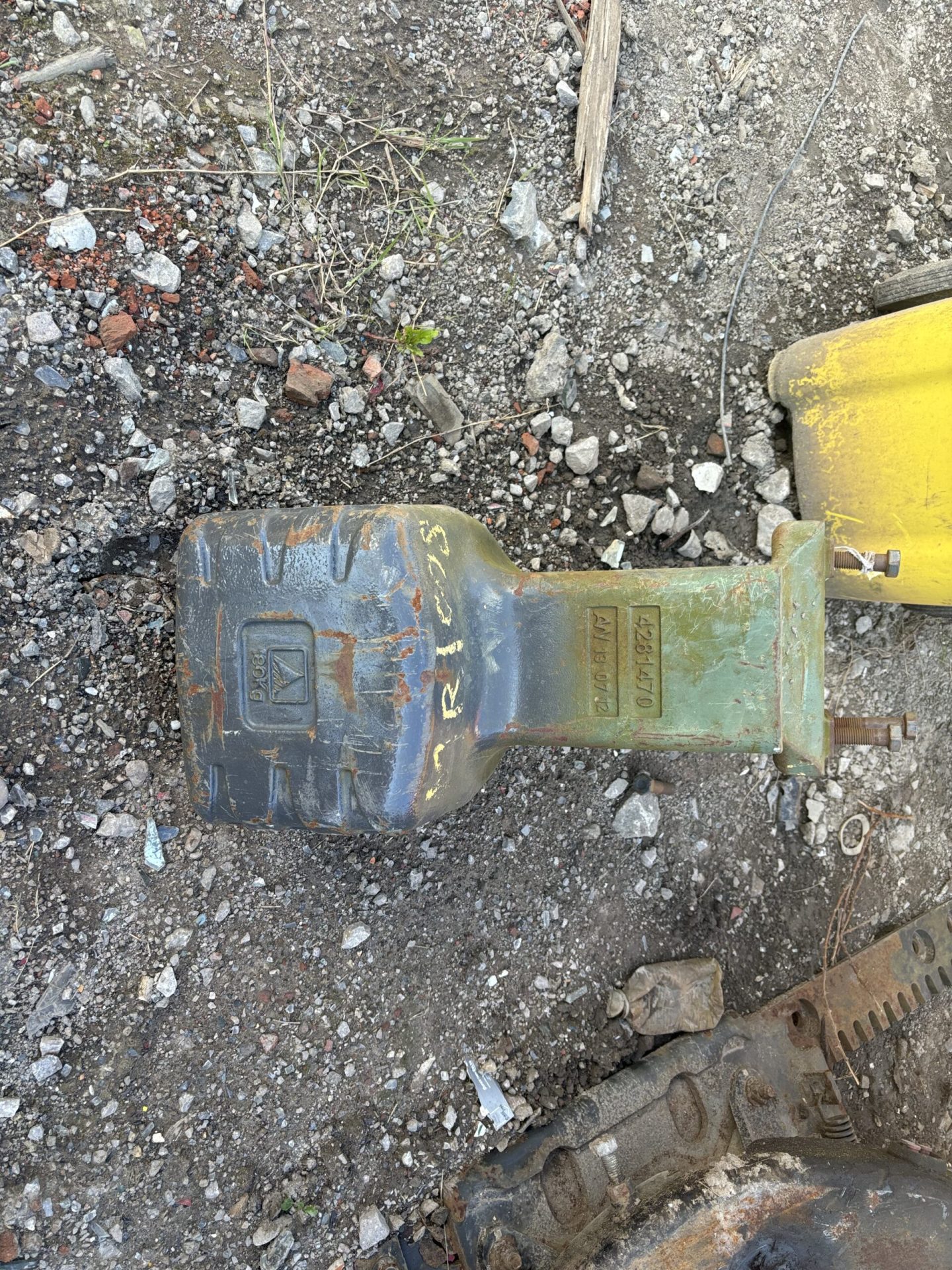 DEUTZ FAHR TRACTOR WEIGHT BLOCK