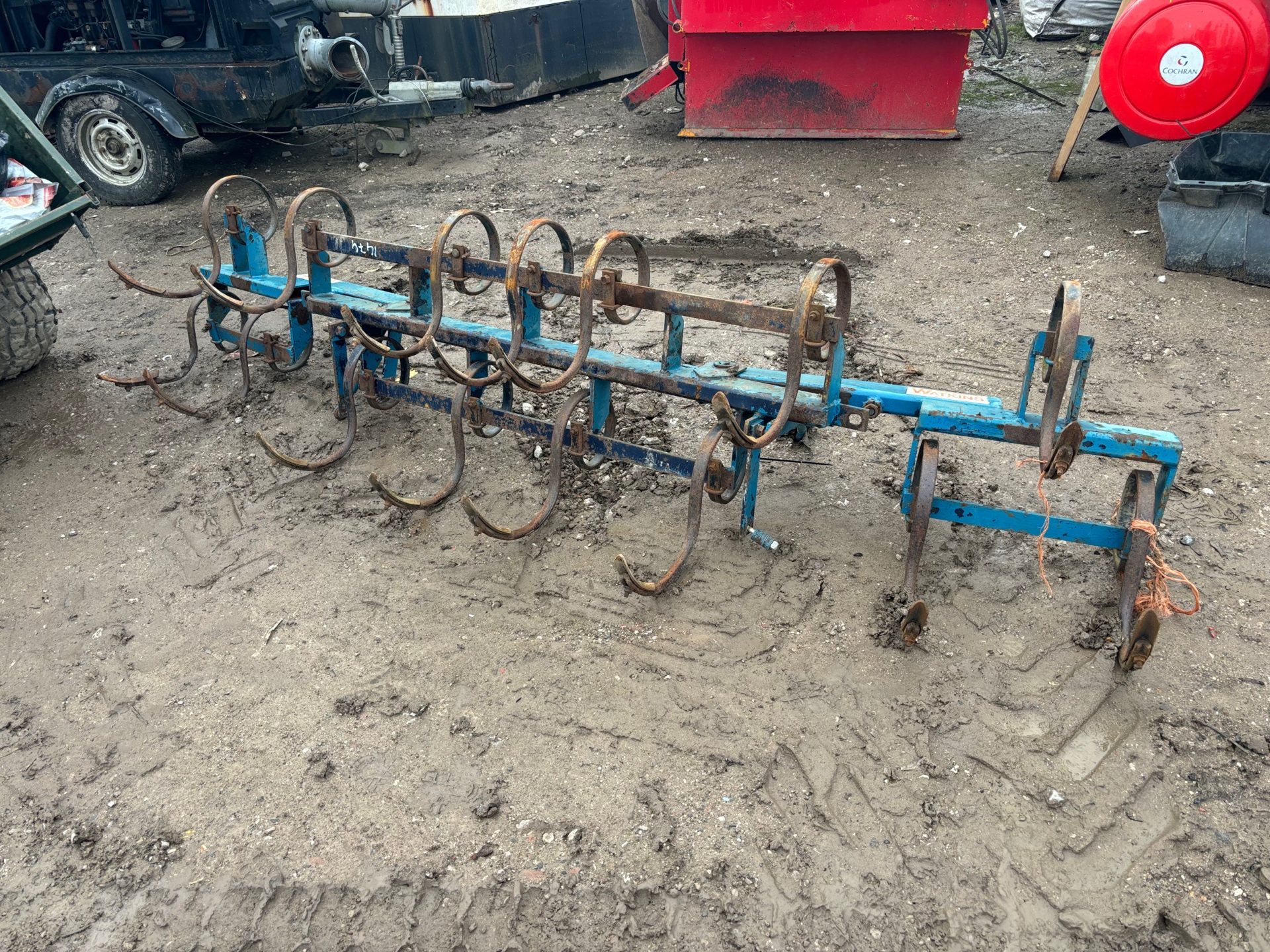 10 FOOT SPRING TYNE FOLDING HARVEST CULTIVATOR FOR TRACTOR SEED DRILL