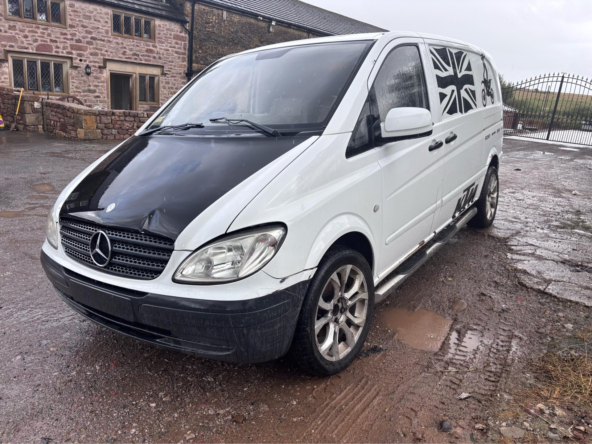 2009 MERCEDES VITO VAN 2.1L DIESEL ENGINE 2 X SIDE DOORS 132000 MILES - Image 12