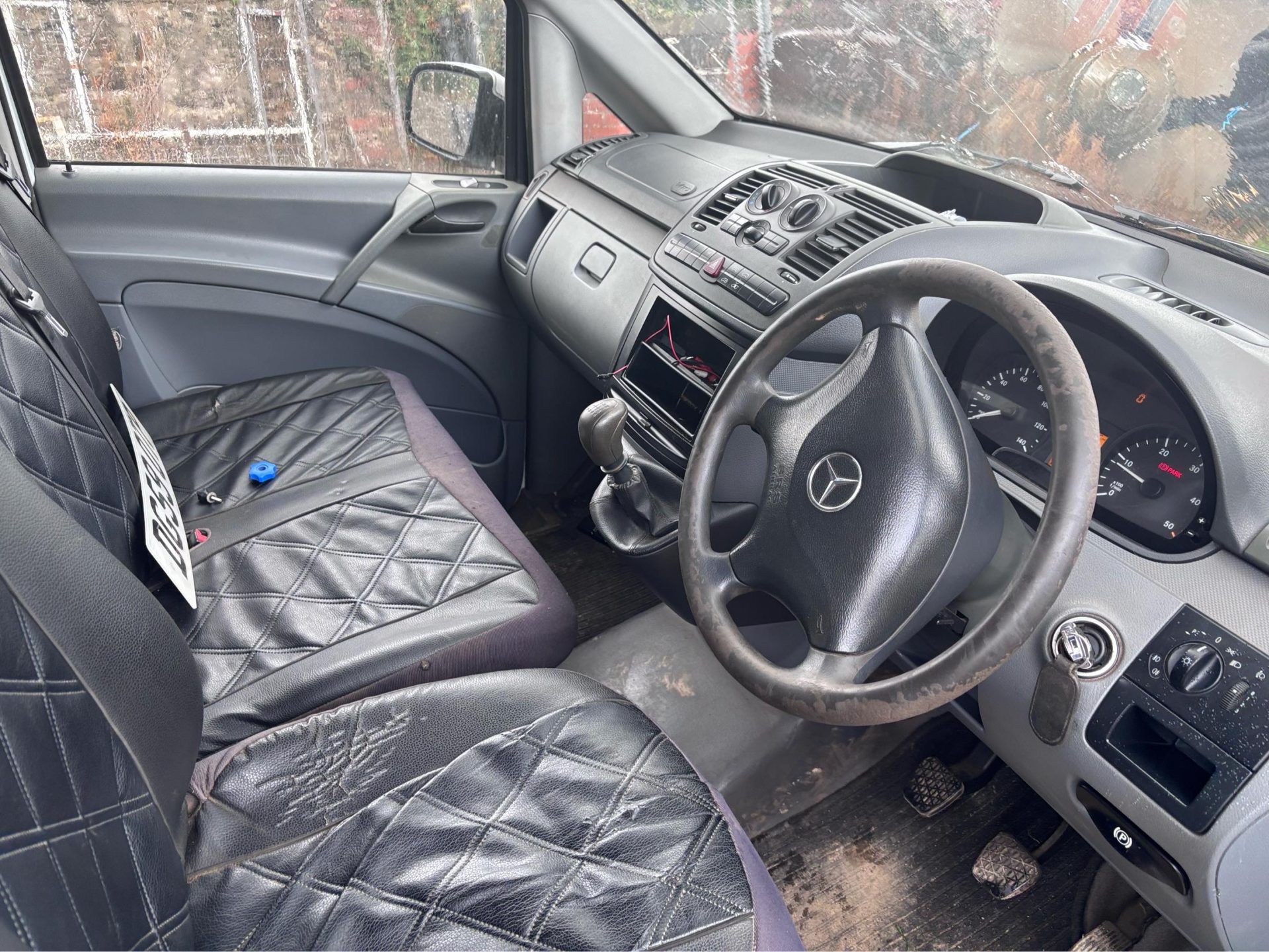 2009 MERCEDES VITO VAN 2.1L DIESEL ENGINE 2 X SIDE DOORS 132000 MILES - Image 7