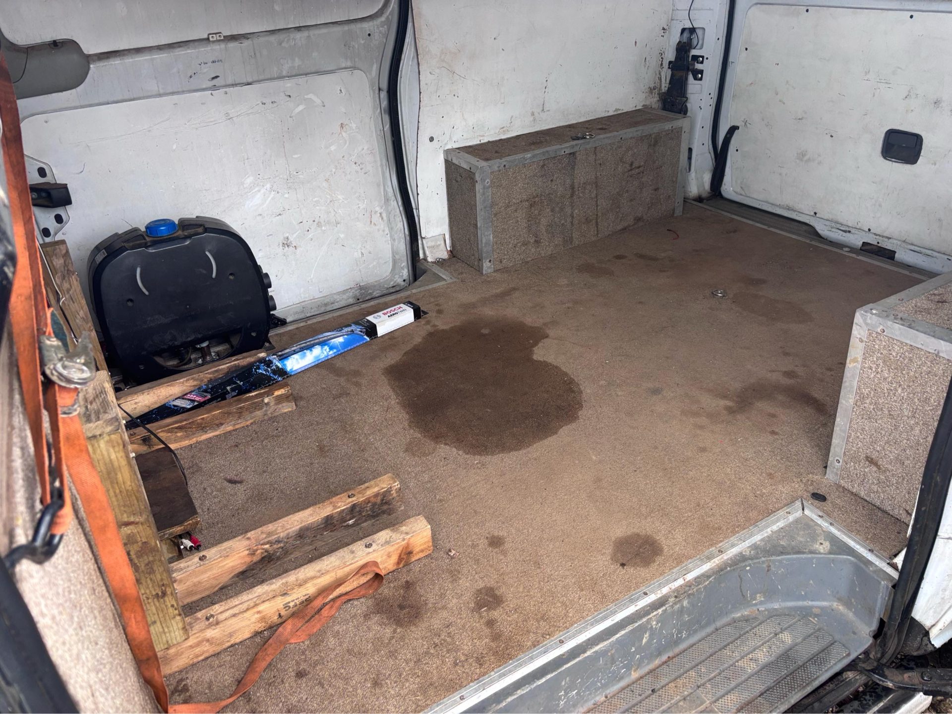 2009 MERCEDES VITO VAN 2.1L DIESEL ENGINE 2 X SIDE DOORS 132000 MILES - Image 3