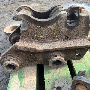 QUICK HITCH ON 50MM SUIT EXCAVATOR DIGGER JCB DOOSAN HITACHI