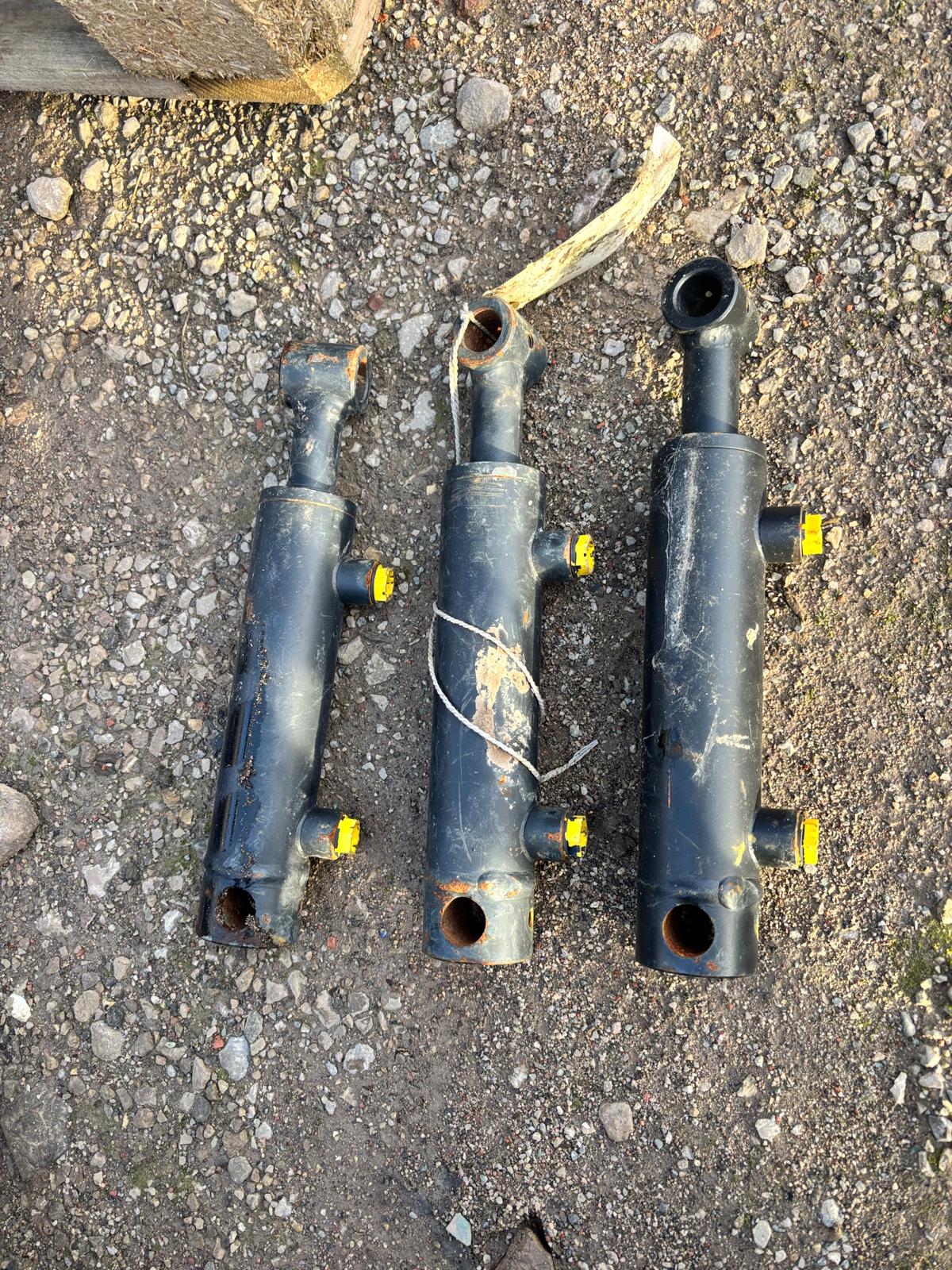 HYDRAULIC TRAILER BRAKE VALVE CYLINDER ACTUATOR RAM
