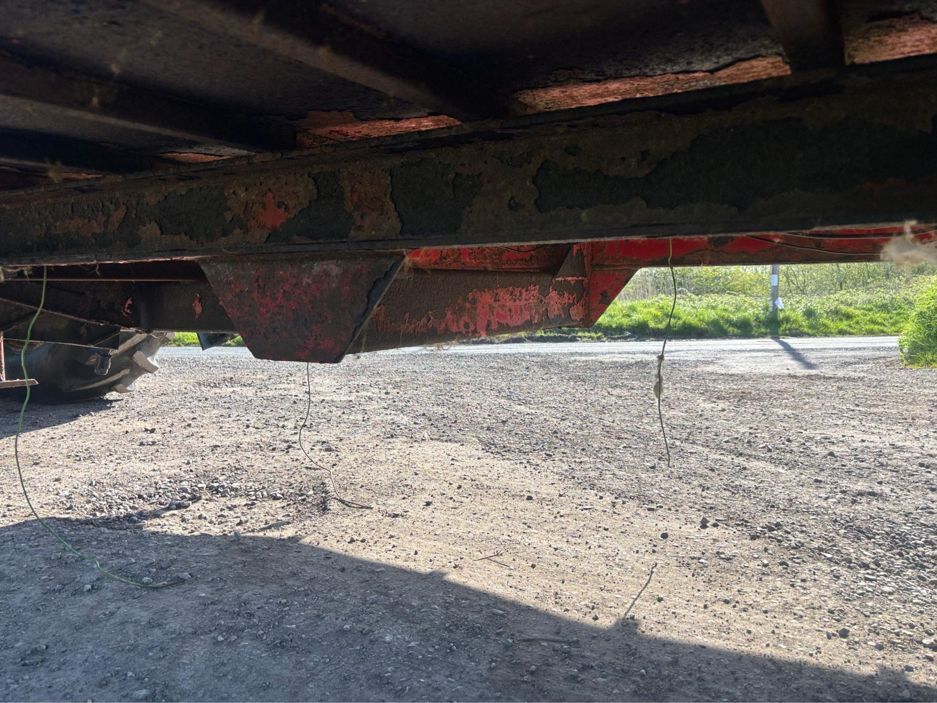 JOHNSTON BROTHERS LIVESTOCK CATTLE STOCK BOX LOW RIDE HEIGHT TRAILER 20 FOOT BOX - Image 8