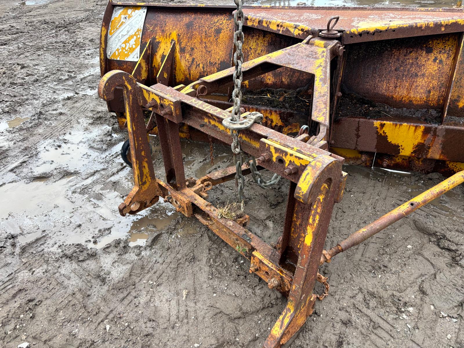 TRACTOR 3 POINT LINKAGE SNOW PLOUGH SNOW BLADE DOZER BLADE YARD SCRAPER TELEHANDLER LOADALL JCB - Image 3