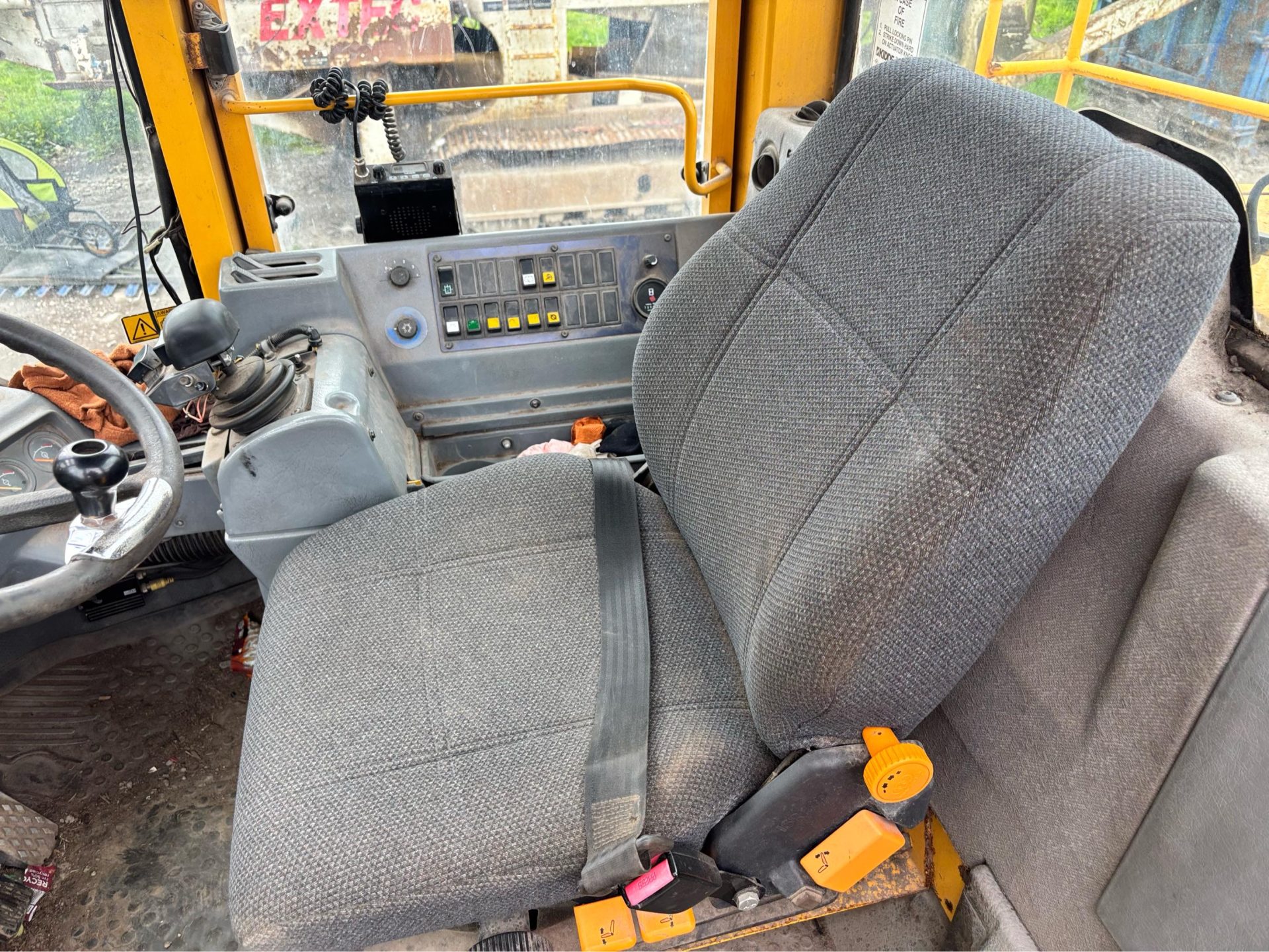1998 VOLVO 180C LOG TIMBER GRAB HANDLER WHEELED LOADING SHOVEL LOADER - Image 4
