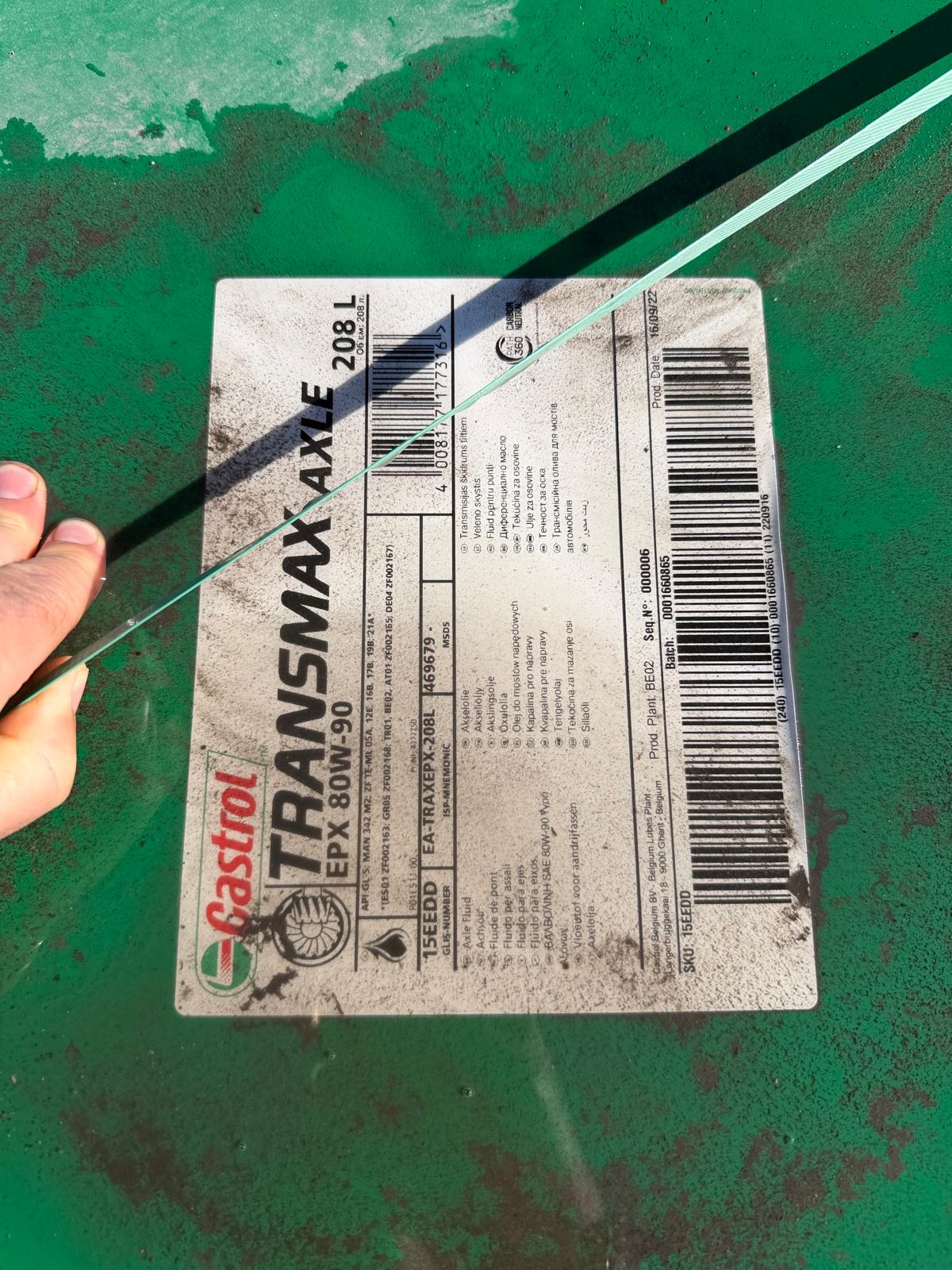 CASTROL TRANSMISSION AND INDUSTRIAL GEAR OIL – 208-LITRE DRUMS EPX 80W-90 SP 68 - Image 3
