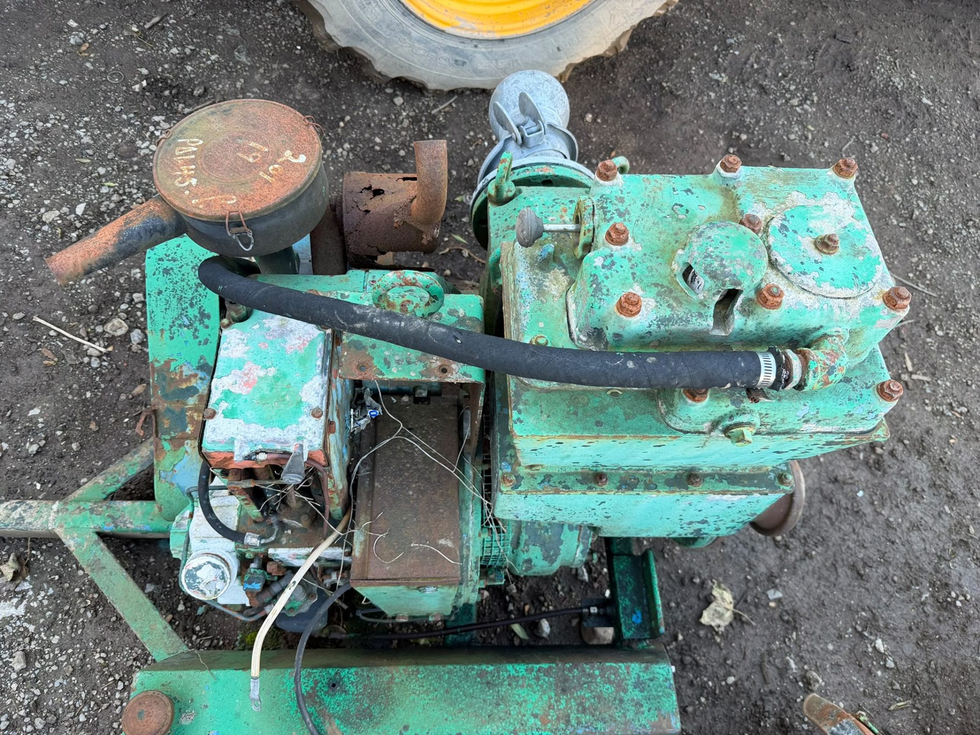 2 X DIESEL WATER PUMPS LISTER ENGINE SPARES REPAIR JOB LOT INDUSTRIAL - Image 6