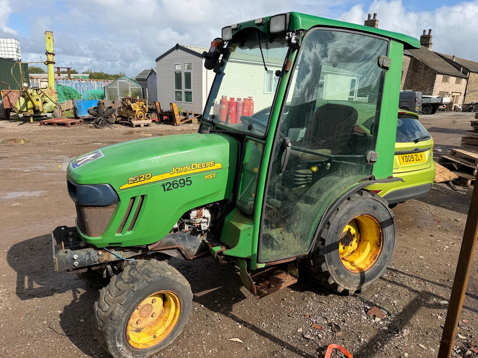2011 JOHN DEERE 2320 COMPACT TRACTOR YANMAR ENGINE SPARES REPAIR 700 HOURS
