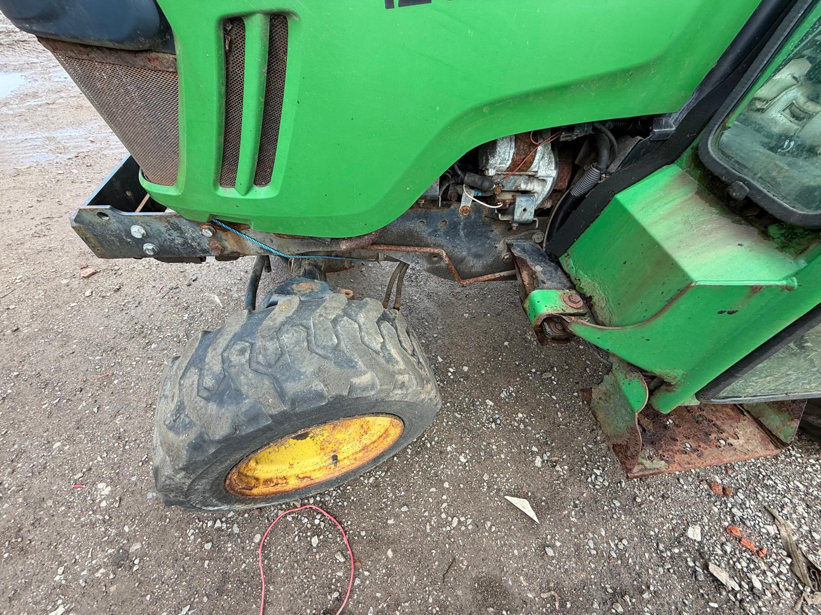 2011 JOHN DEERE 2320 COMPACT TRACTOR YANMAR ENGINE SPARES REPAIR 700 HOURS - Image 13