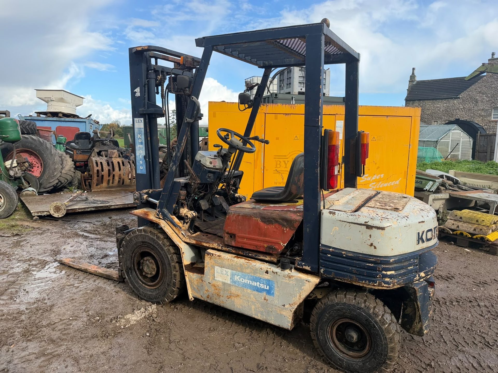 KOMATSU 1.5 TON DIESEL FORKLIFT TRUCK WAREHOUSE STACKER FORK LIFT SIDE SHIFT - Image 8