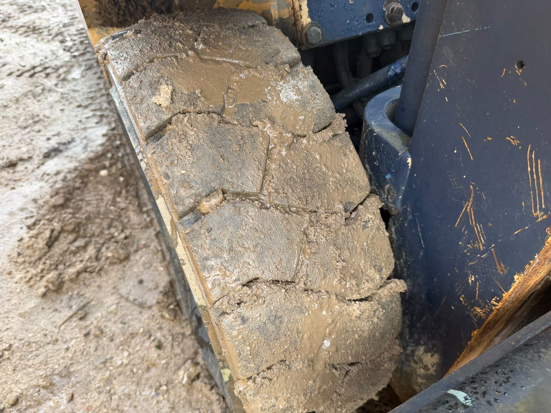 KOMATSU 1.5 TON DIESEL FORKLIFT TRUCK WAREHOUSE STACKER FORK LIFT SIDE SHIFT - Image 11