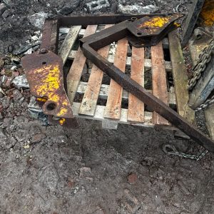 JCB 3CX 3FT FRONT BUCKET UP & OVER PALLET FORKS WITH BRACKETS