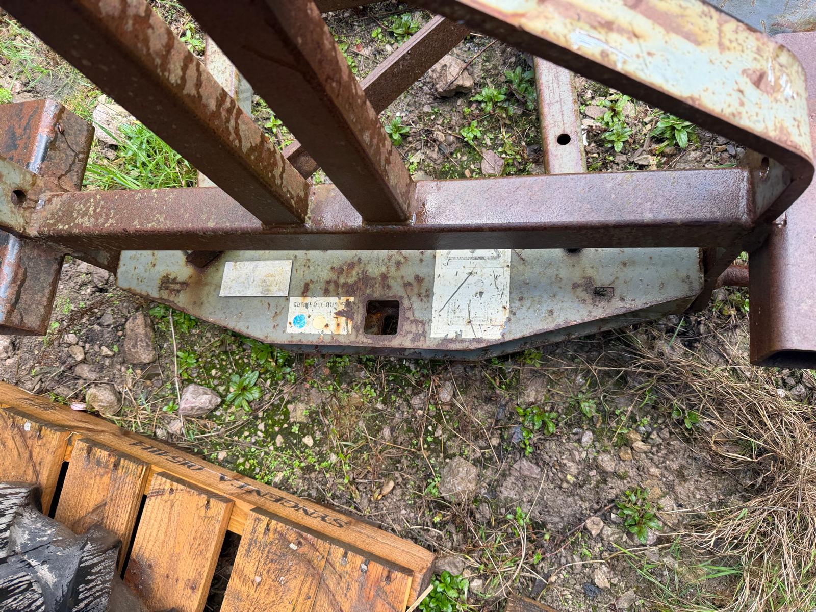 3 POINT LINKAGE A-FRAME TOWING EYE FARM YARD HITCH TRACTOR TRAILER ATTACHMENT - Image 3