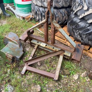 3 POINT LINKAGE A-FRAME TOWING EYE FARM YARD HITCH TRACTOR TRAILER ATTACHMENT