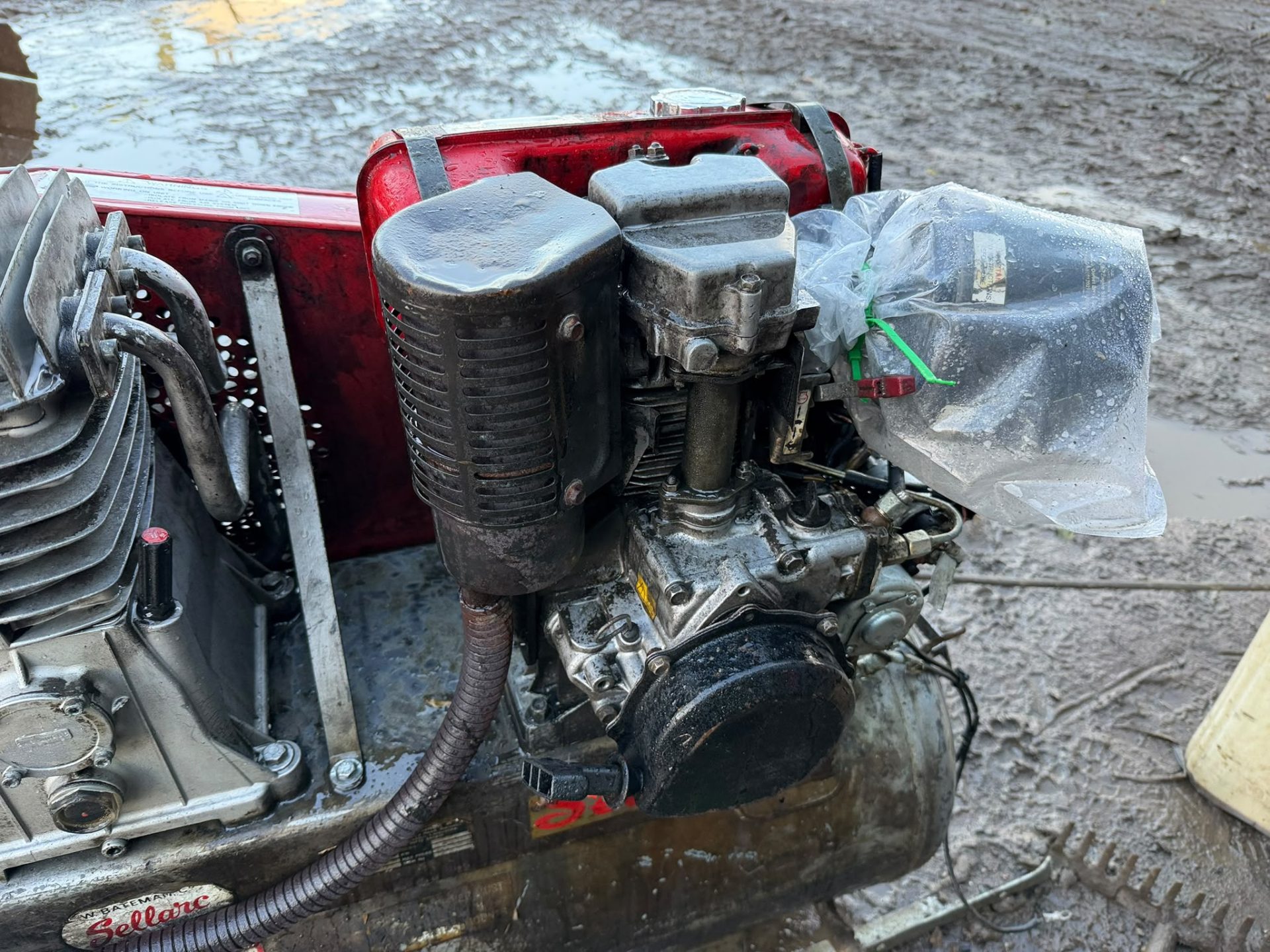 SELLARC DIESEL AIR COMPRESSOR ROBIN DY35 175PSI FARM WORKSHOP SITE - Image 5